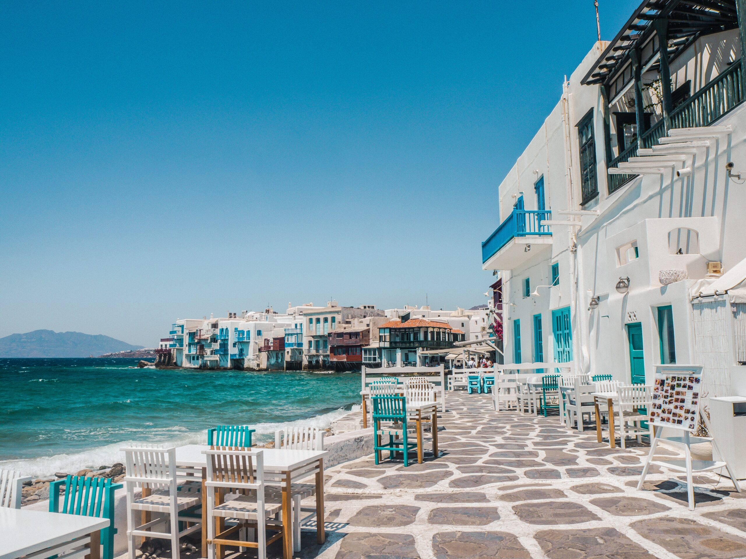 Mykonos Airport to Mykonos Town Private Transfer
