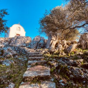 Hiking Rhodes Profitis Ilias 8