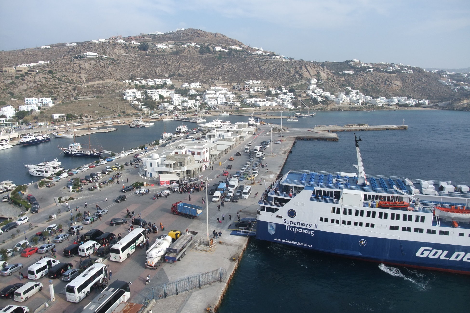 Mykonos Port to Mykonos Town Private Transfer